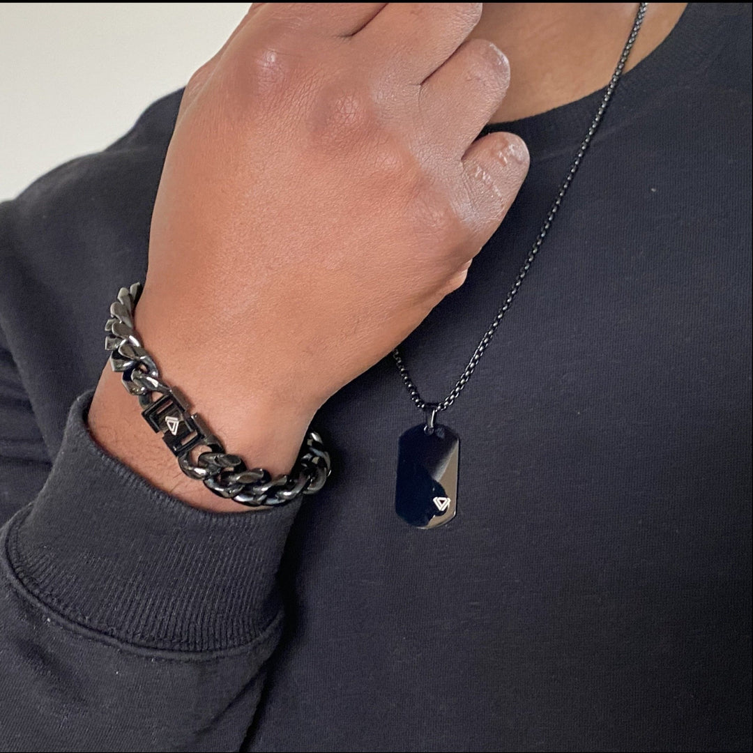 Klassic Statement Jewelry Facebook ad