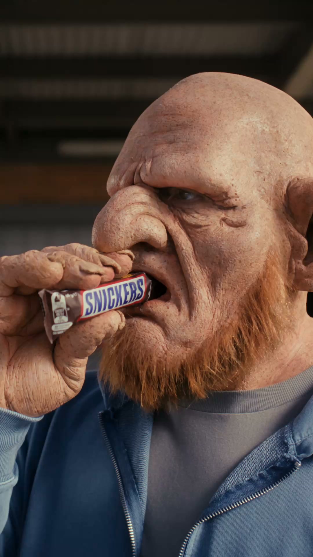SNICKERS Australia Facebook ad: Don’t let hunger throw you off your game.
