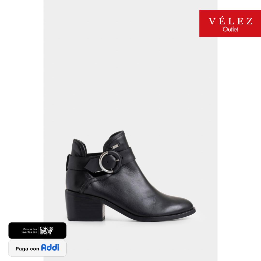 Vélez Facebook ad