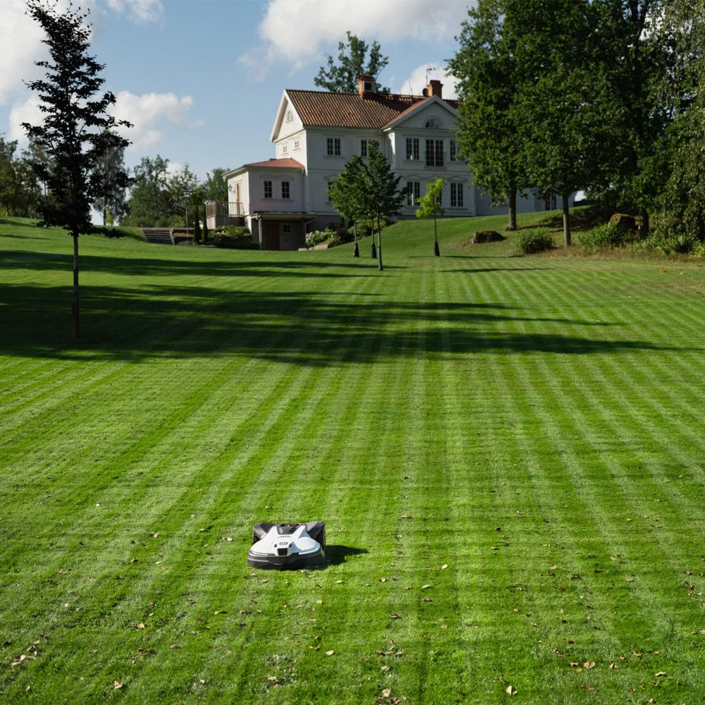 MowWithUs Facebook ad: Stop Mowing. Start Living
