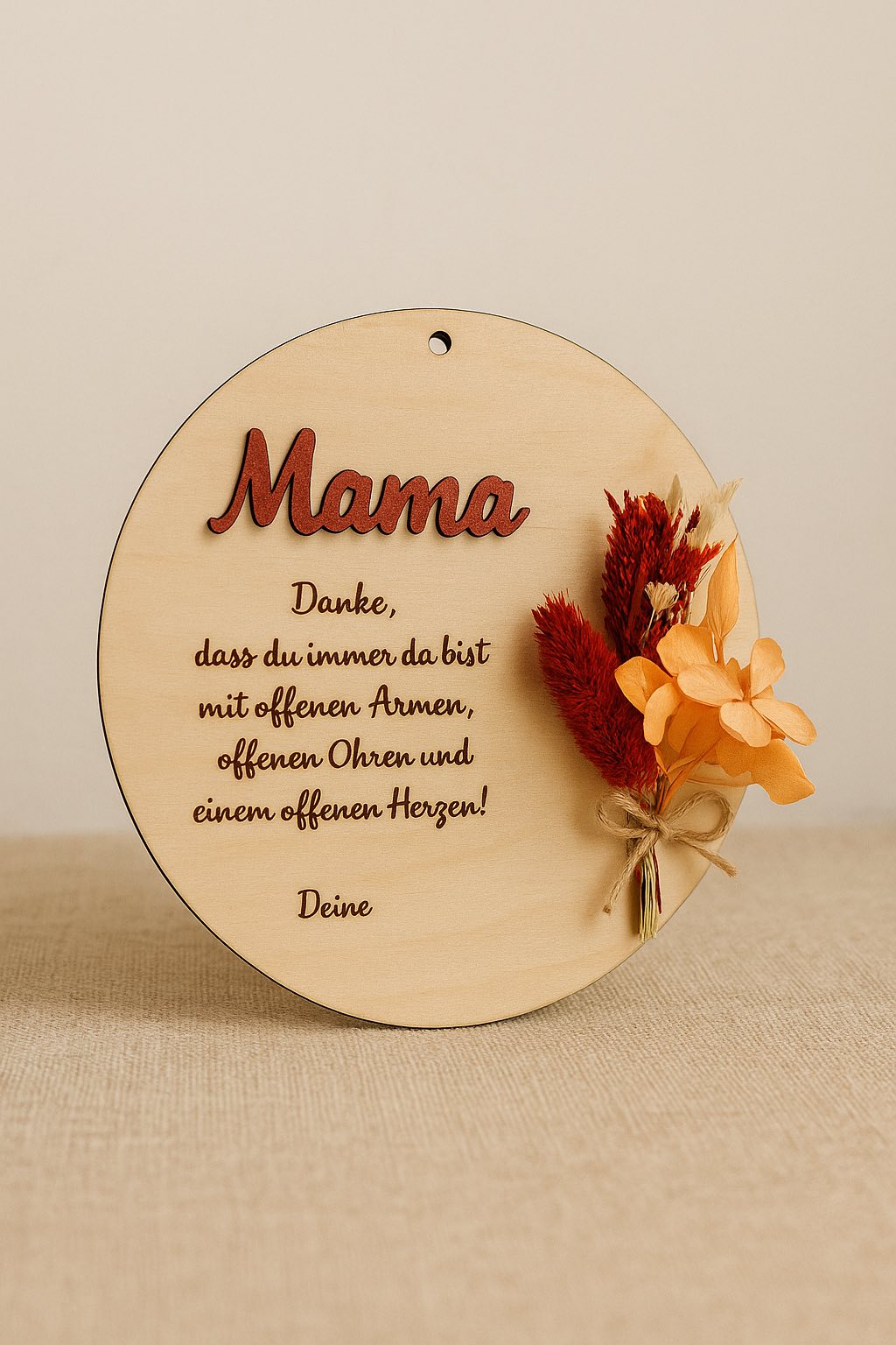 Happie Hood Facebook ad: Personalisierte Geschenke