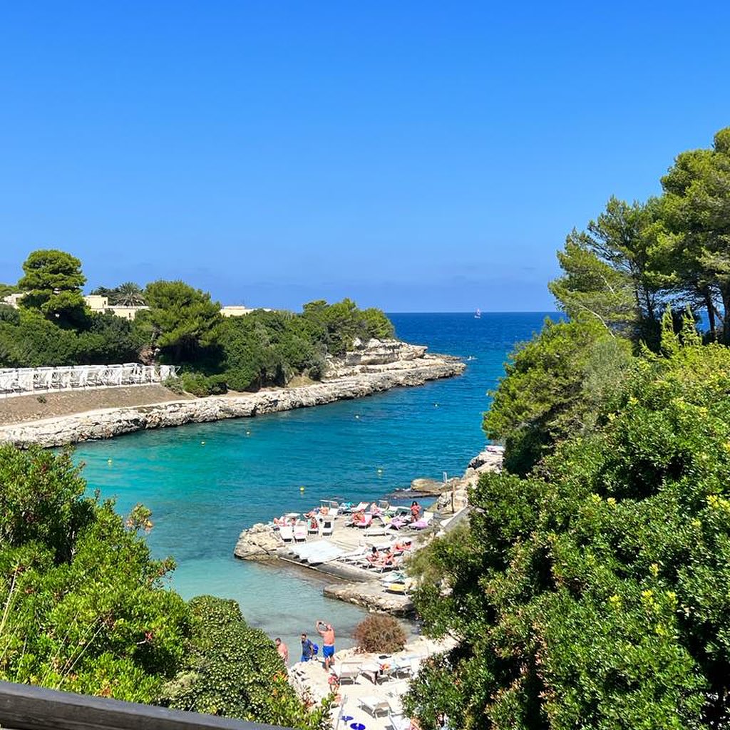 Le Cale d'Otranto - Beach Resort Facebook ad: Le Cale d'Otranto