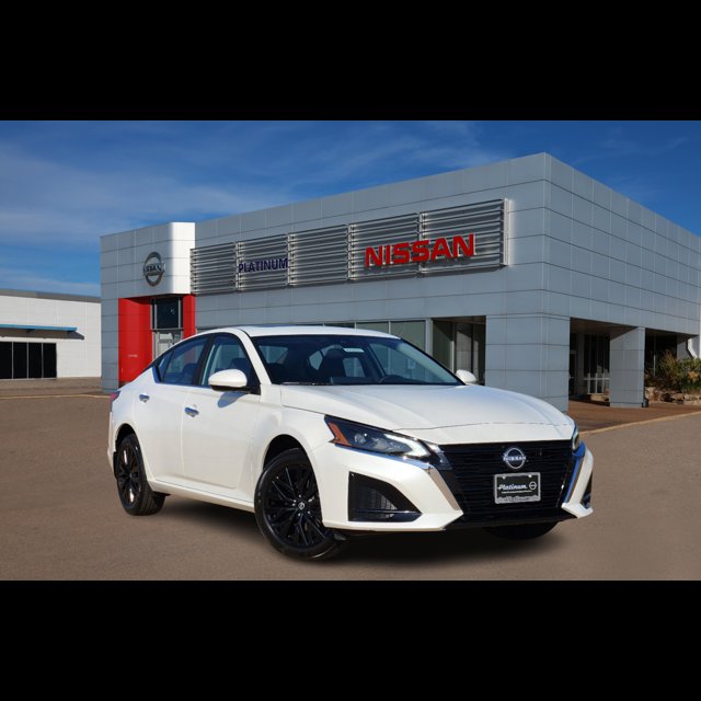 Platinum Nissan of Texoma Facebook ad: Tired of the stress and hassle of buying…