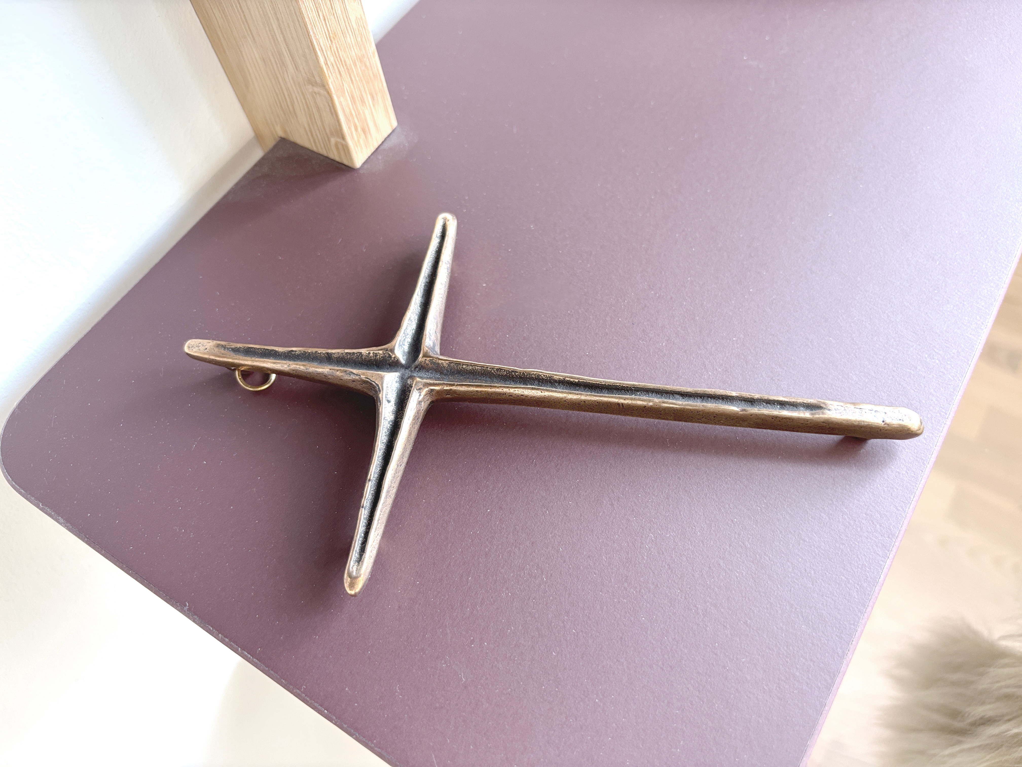 Only By Grace - webshop - Christian living Facebook ad: Skulpturer, der taler til hjertet