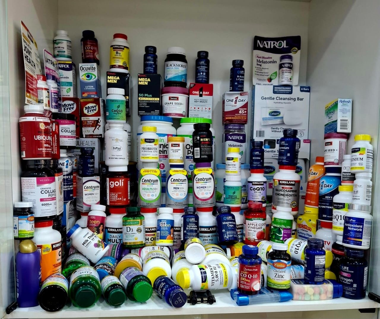 RUBY USA ဖြည့်စွက်စာ Supplements Facebook ad: ကျန်းမာလှပတဲ့ ဘဝကို ပိုင်ဆိုင်ဖို့ ဘယ်လို Supplements တွေ…