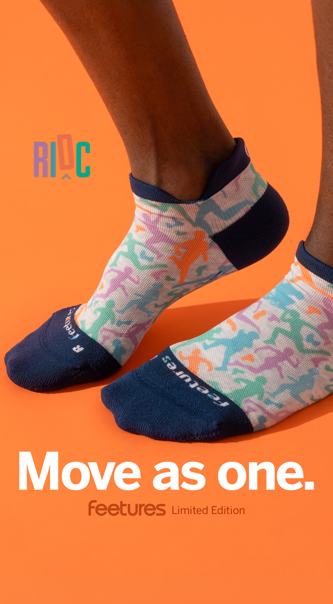 Feetures Facebook ad
