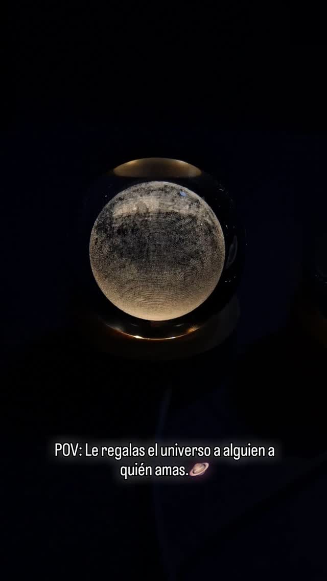 Andromeda Spheres Facebook ad: POV: Le regalas el universo a alguien a…