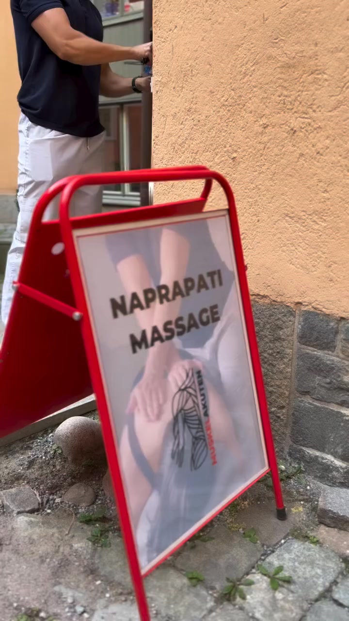 Muskelakuten Kampanj Facebook ad: Naprapatbehandling + Ergonomisk Analys endast 649 kr (Ord…