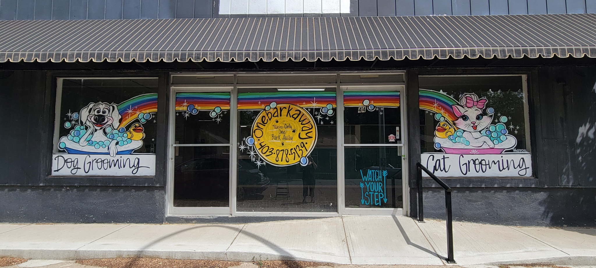 Onebarkaway Pet Grooming Facebook ad: We’ve Moved!