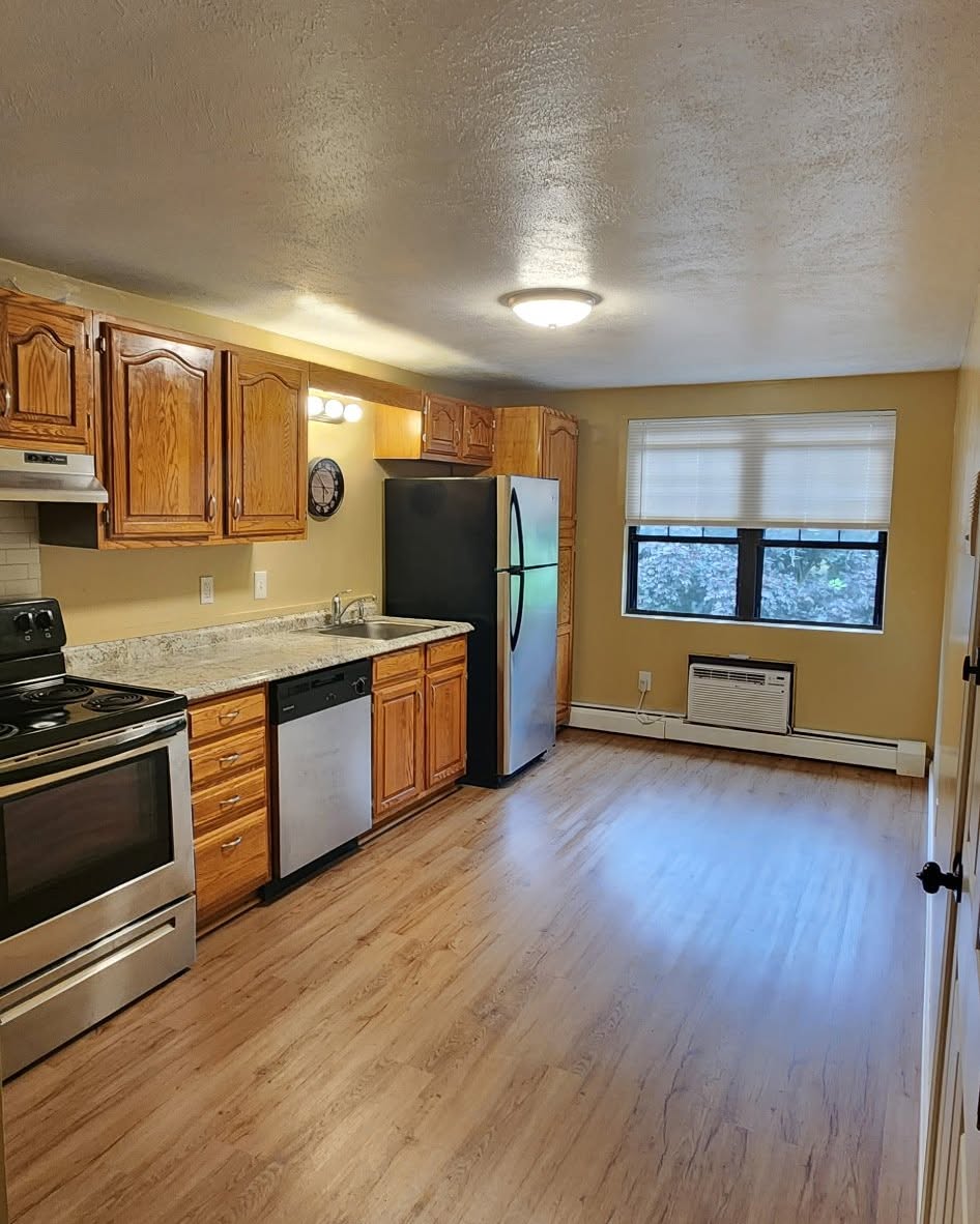 Doug Madden Facebook ad: 2 Beds 1 Bath - Apartment
