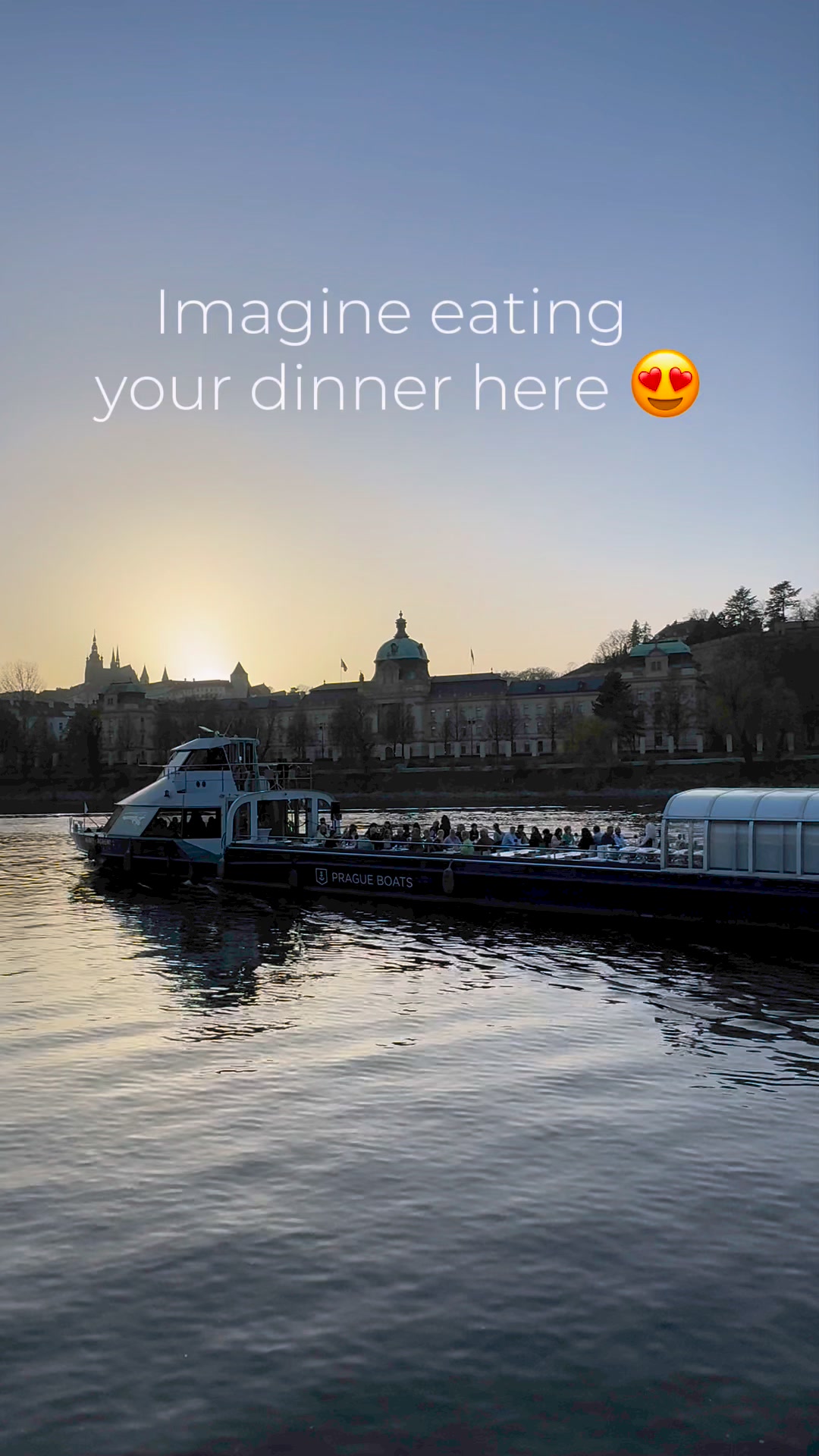 Prague Boats Facebook ad: Luxury Dinner with a View