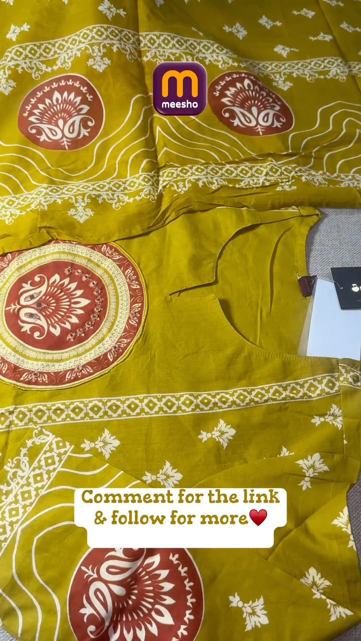Aarohi collection Facebook ad: **Elegant Women’s Dress | Trendy, Stylish & Comfortable**