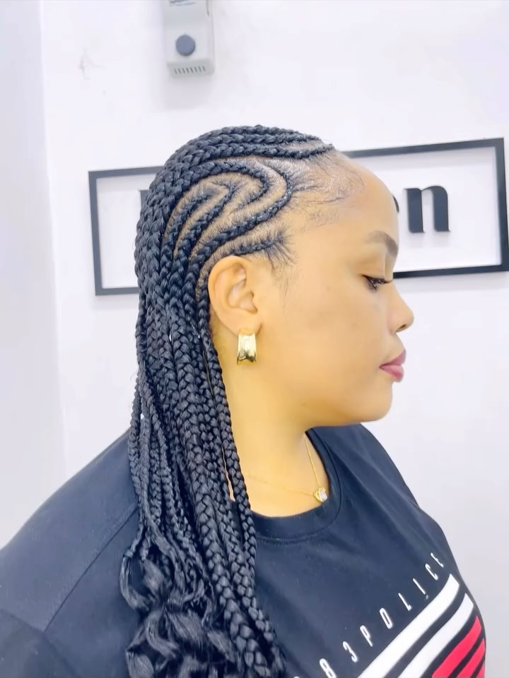 Big ben saloon sp Facebook ad: Offer Offer Offer pata muonekano wa kijanja kama…