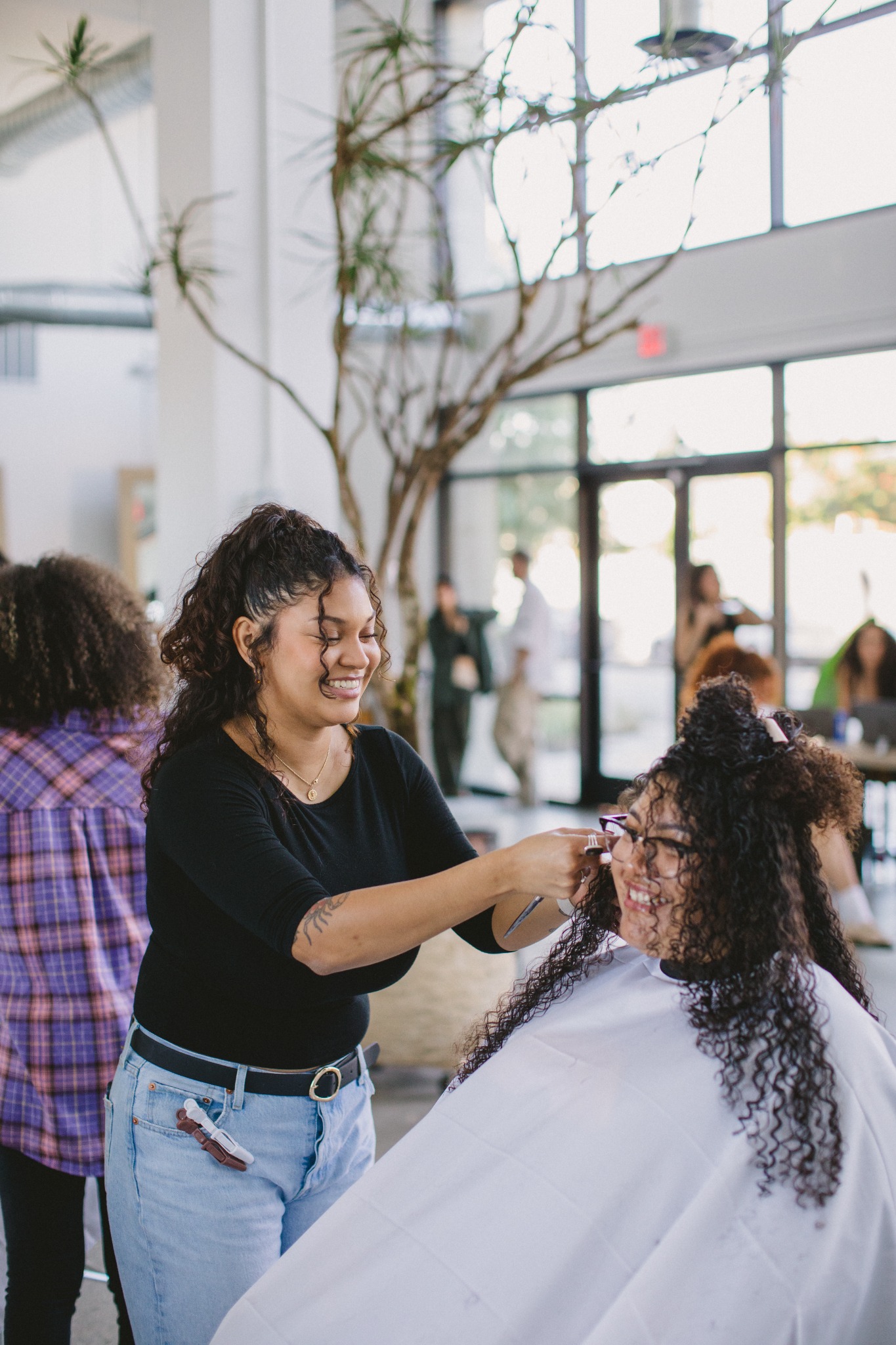 Curly Hair Salon Facebook ad