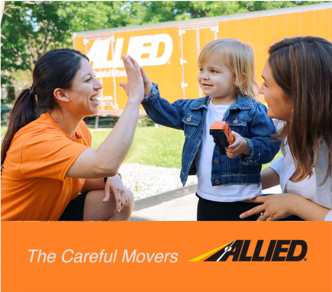 Allied Moving Services Malaysia Facebook ad: Moving overseas can be challenging, but we’re here…