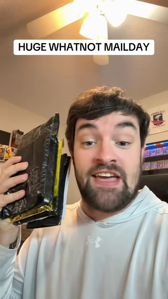 Whatnot Facebook ad: HUGE whatnot mailday!