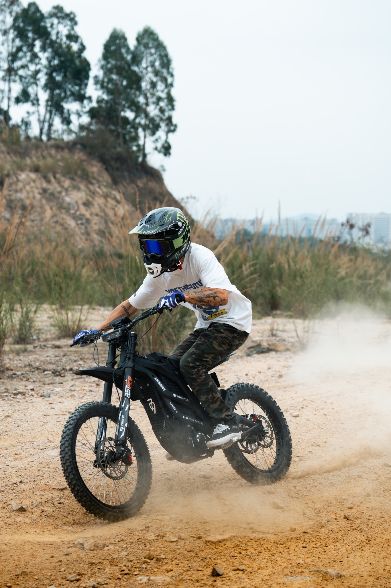 79Bike Electric Facebook ad: Discover 79BIKE LITE