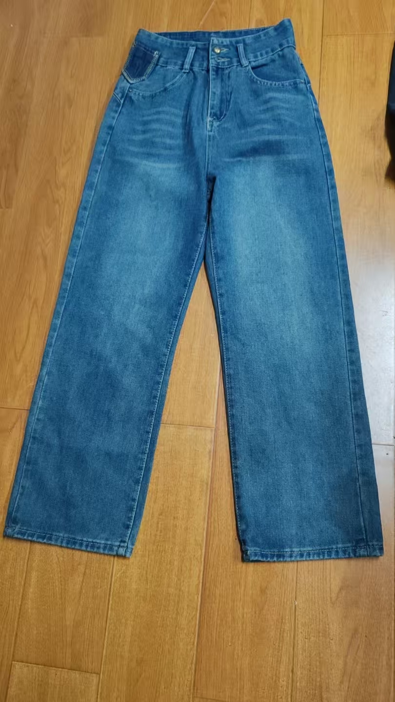 Zhanga Ge Garment Factory, Zhongtang, Dongguan Facebook ad: 用 Messenger 聊天
