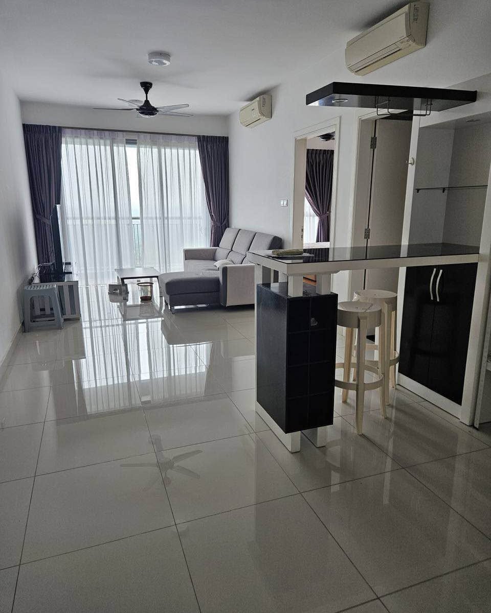 Janet Loh Facebook ad: For Rent/For Sale Teega Suites @ Puteri Harbour