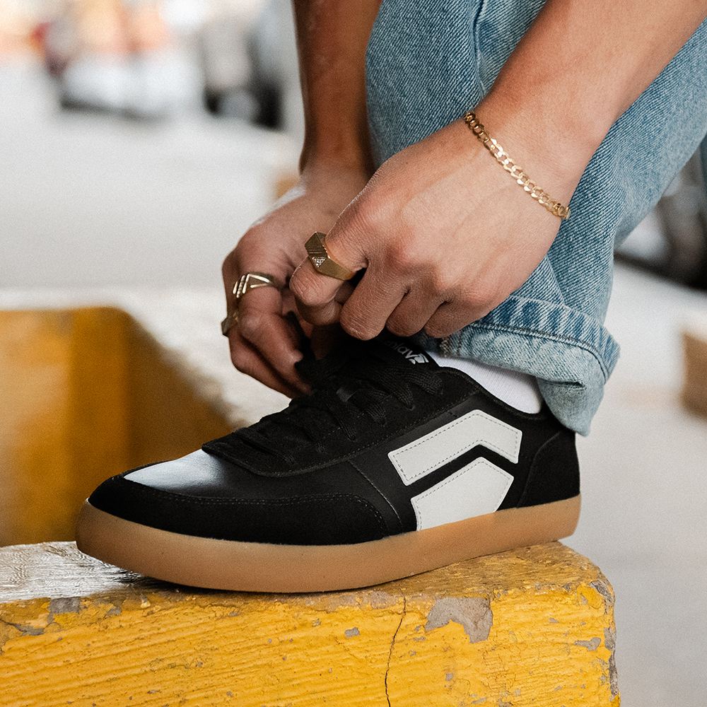 Splay Shoes Facebook ad