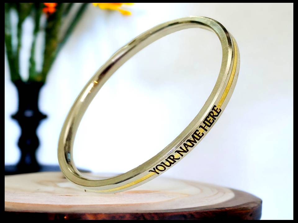 Rudra Rage Pvt. Ltd. Facebook ad: Customised jewellery Free Delivery