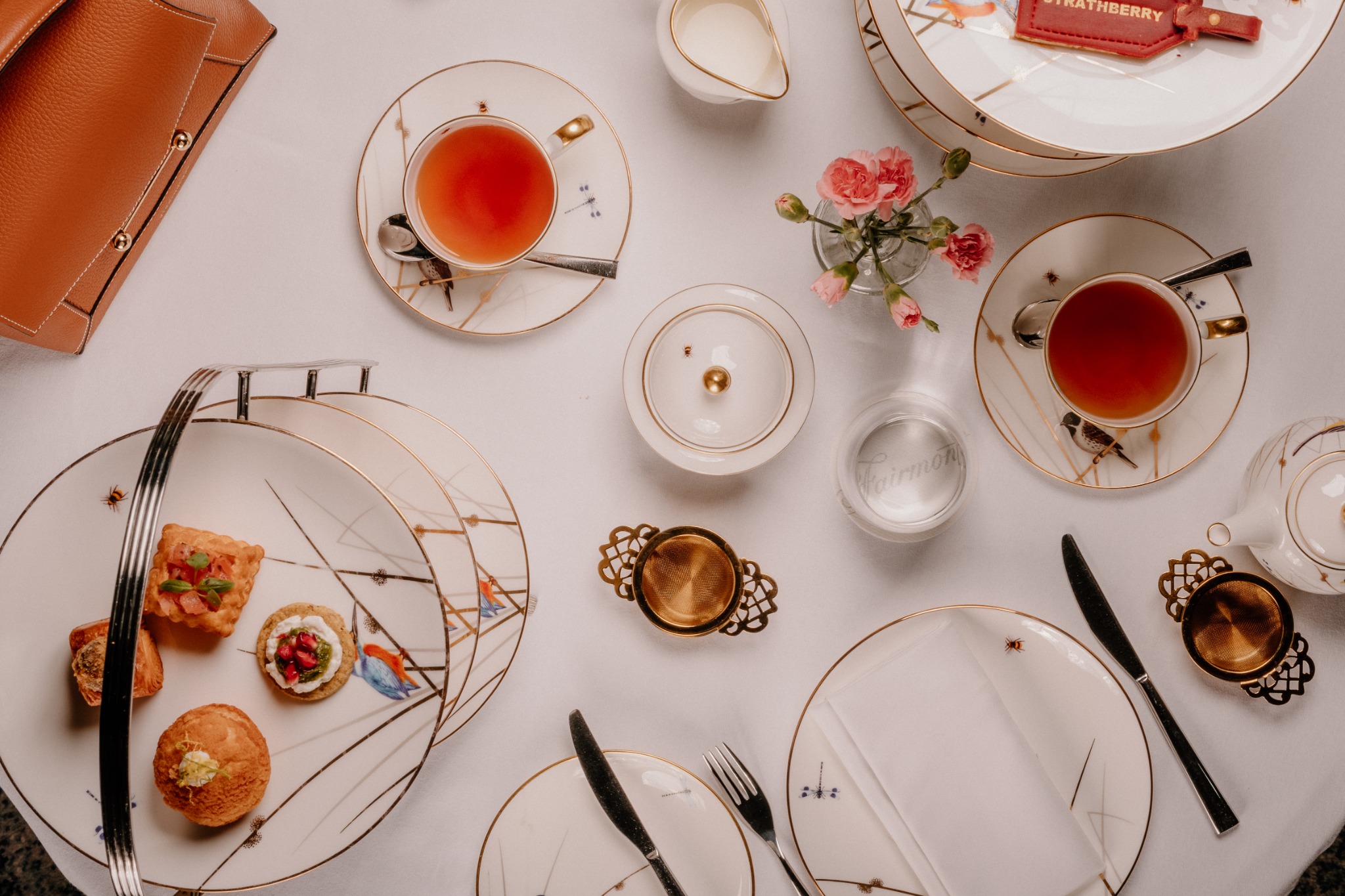 Fairmont St Andrews Facebook ad: Fairmont St Andrews has partnered with luxury accessories…