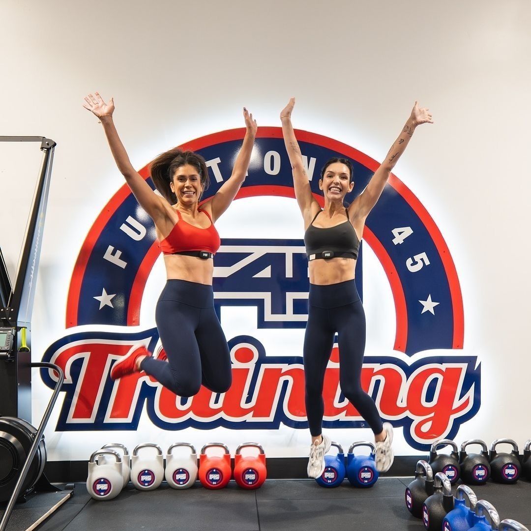 F45 Training La Costa Facebook ad: F45 Will Help Your Start!