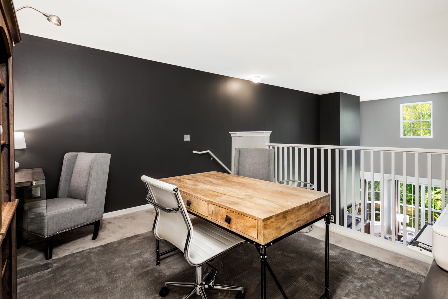 Nickson Facebook ad: New apartment