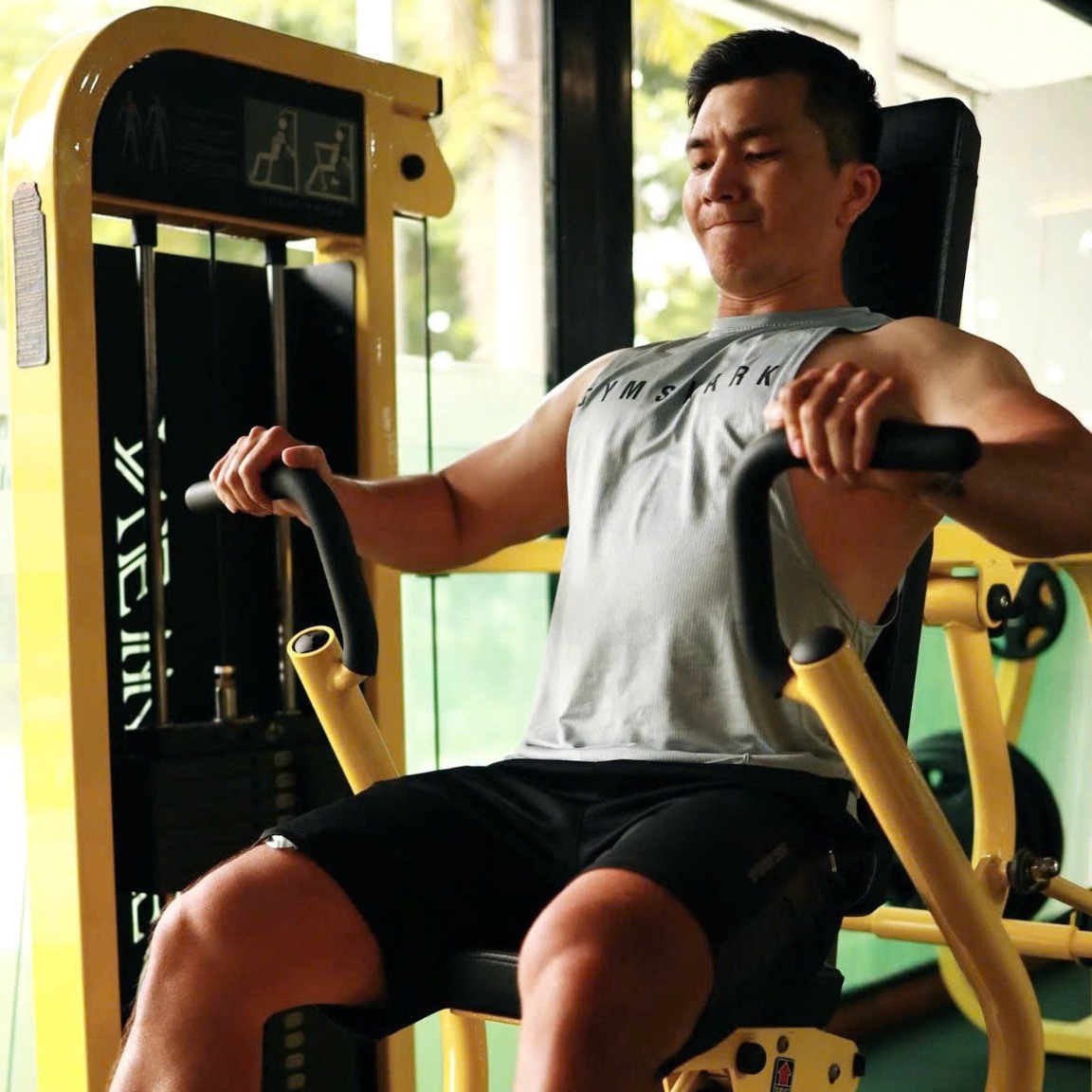 Advance Fitness & Gym Facebook ad