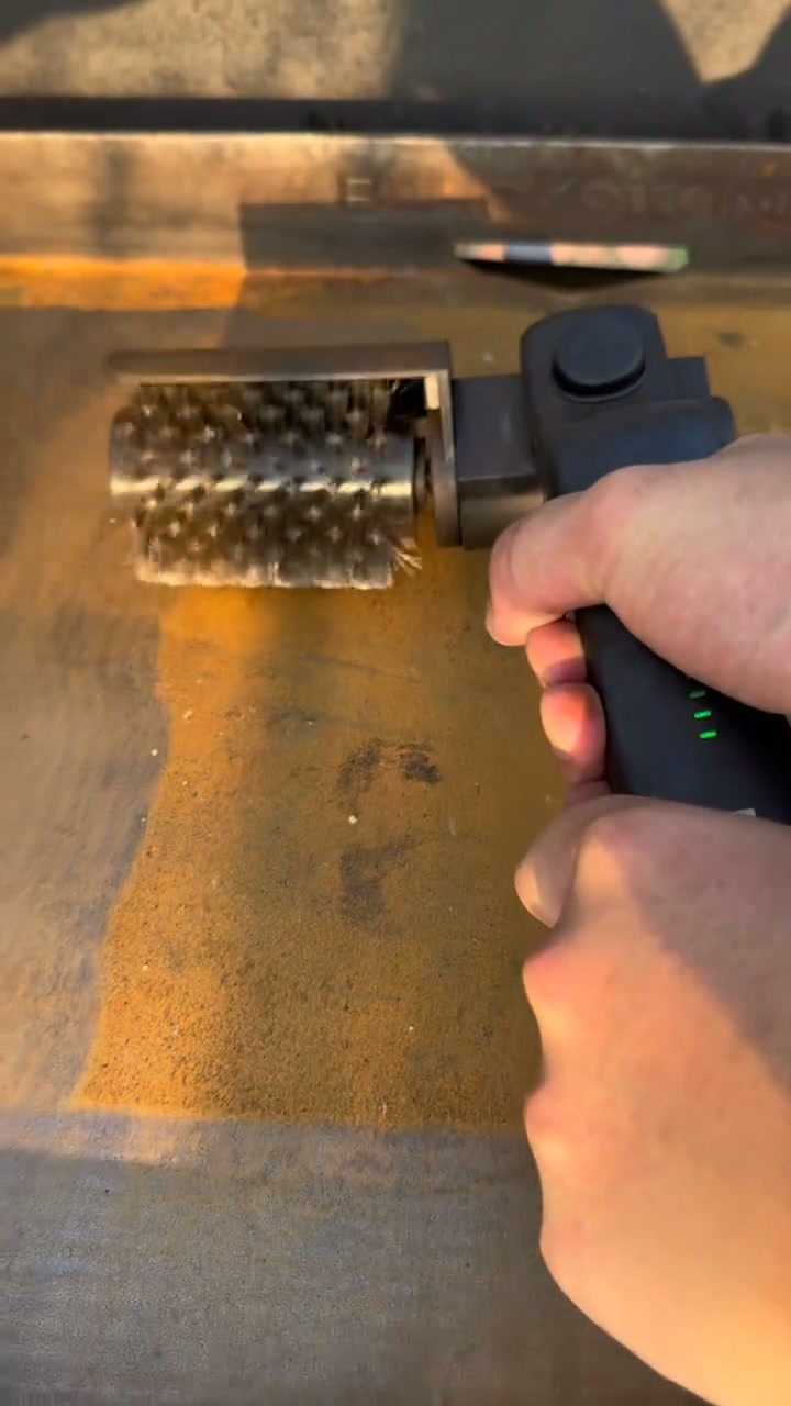 Outwardsk Facebook ad: Post-BBQ cleanup has never been easier This 2-in-1…