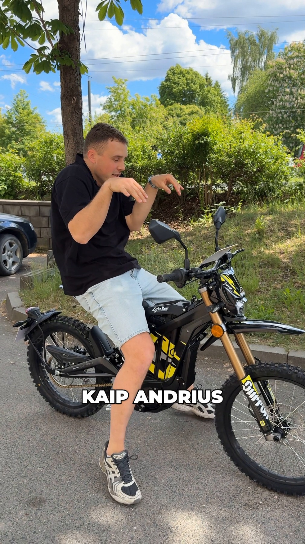 Mankius Facebook ad: Puikus pasirinkimas e-krosinių moto pasaulyje!