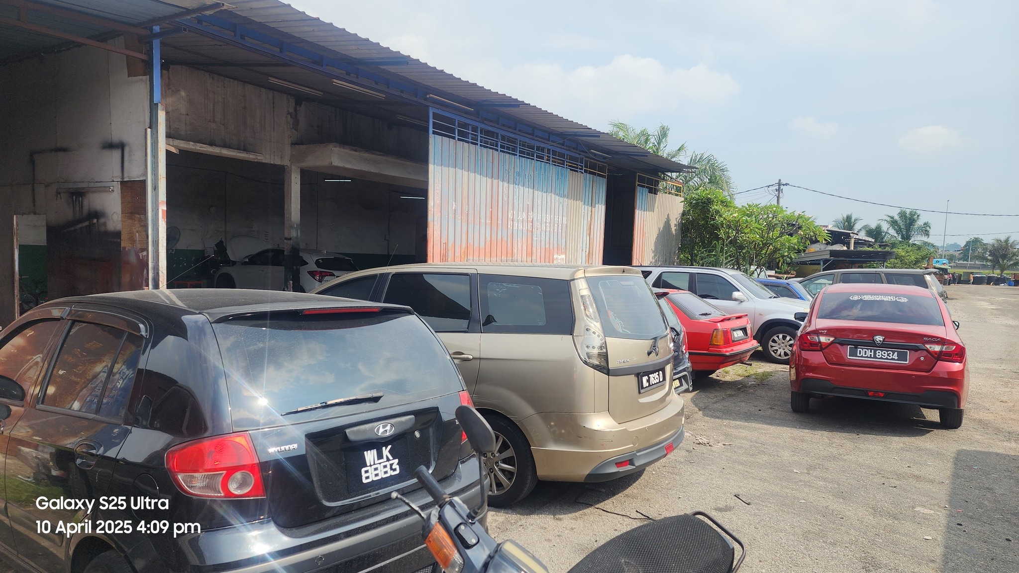Azli auto gearbox Facebook ad: One stop gearbox overhoul.