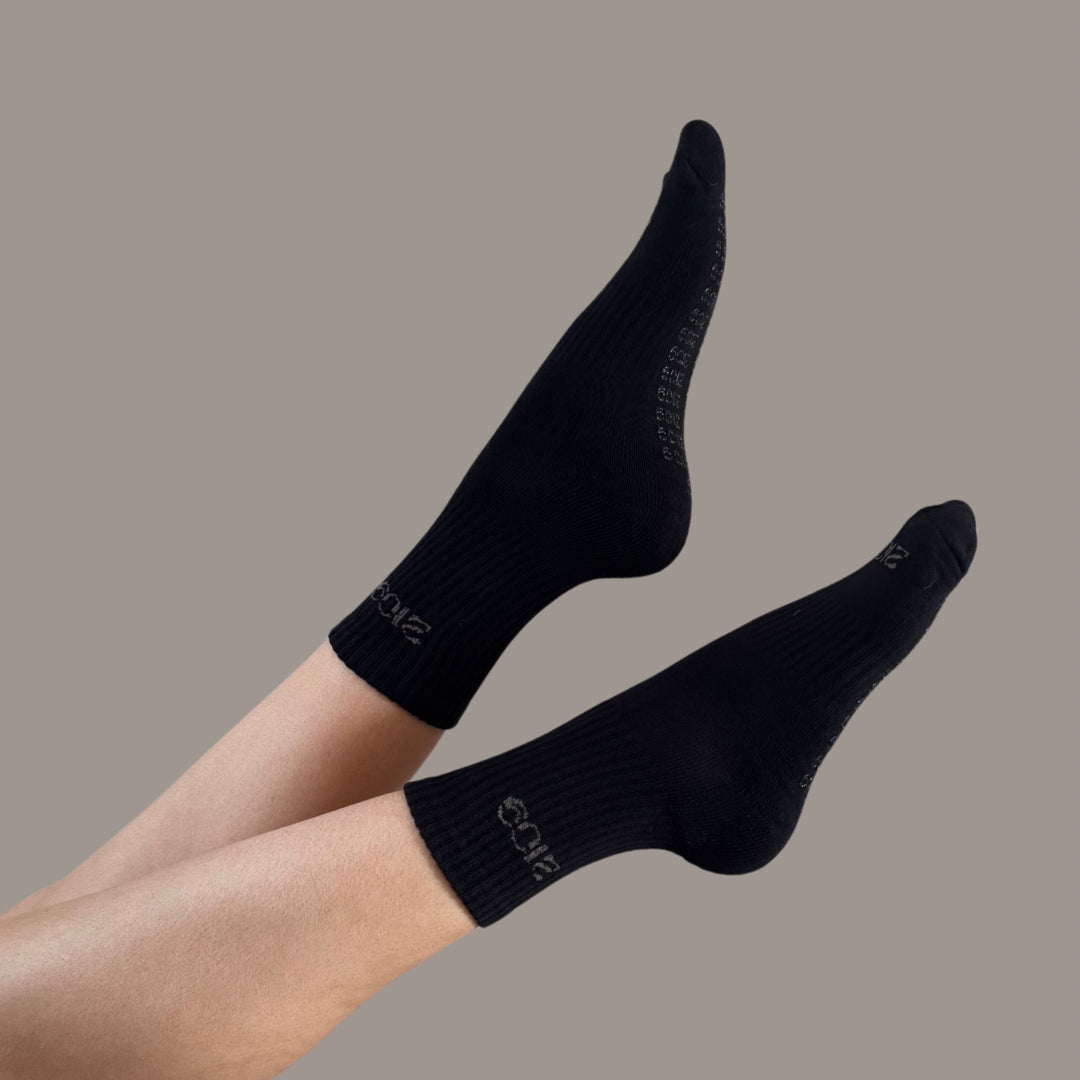 TwentyOne09 Pilates Grip Socks Facebook ad