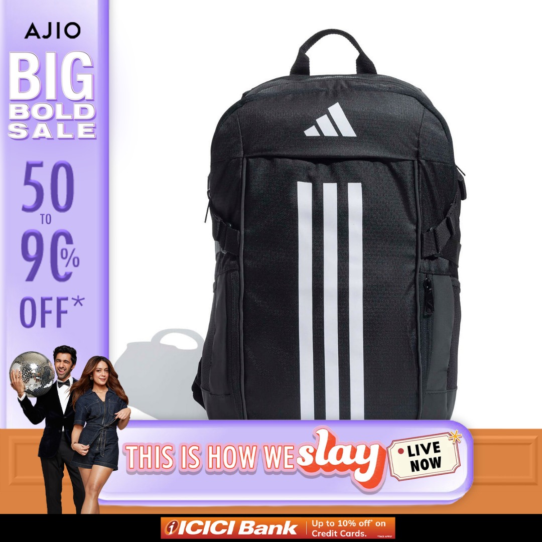 AJIOlife Facebook ad