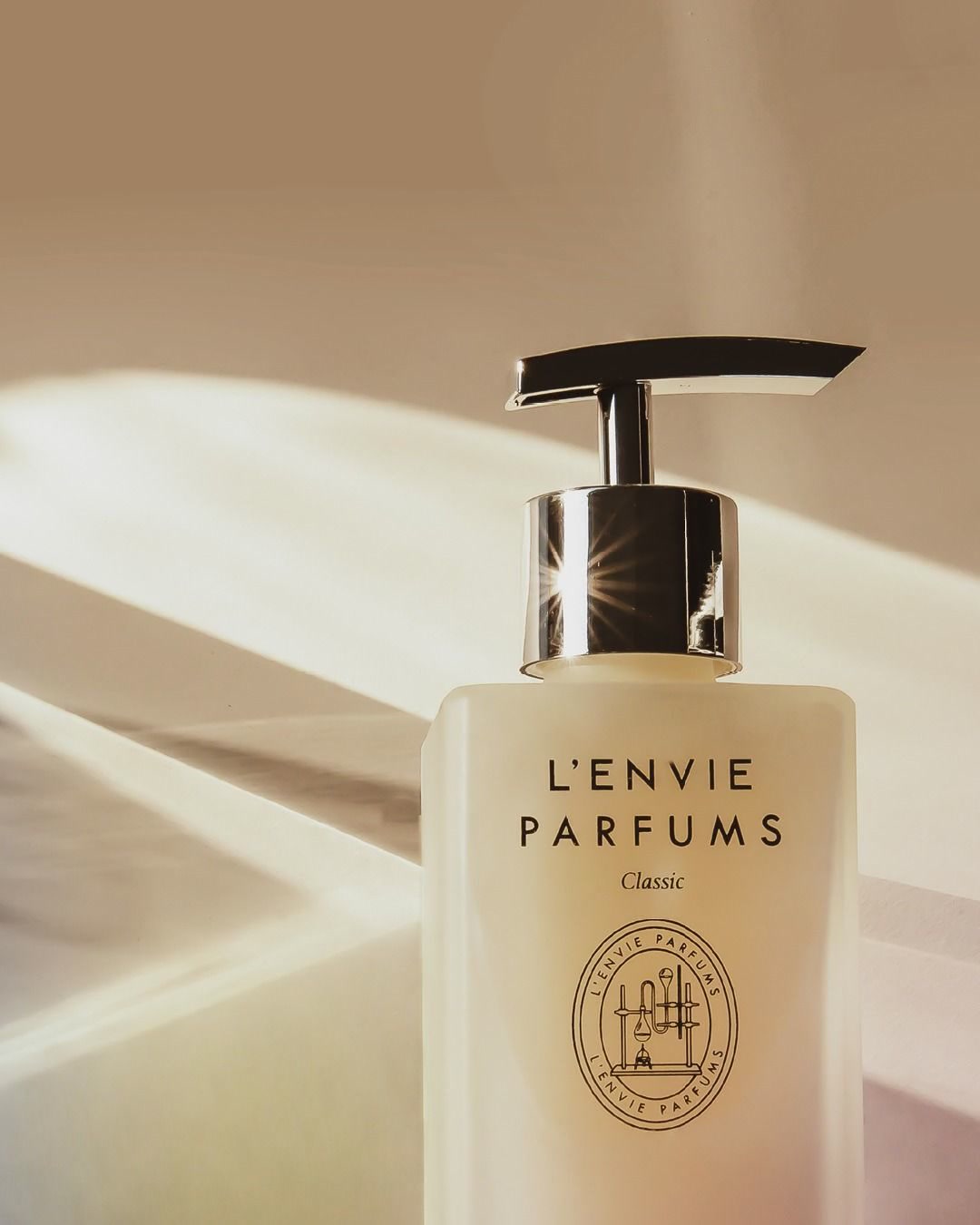 Lenvie Facebook ad: A liberdade de criar.