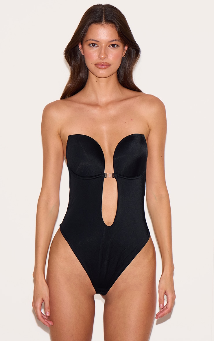 PrettyLittleThing Facebook ad