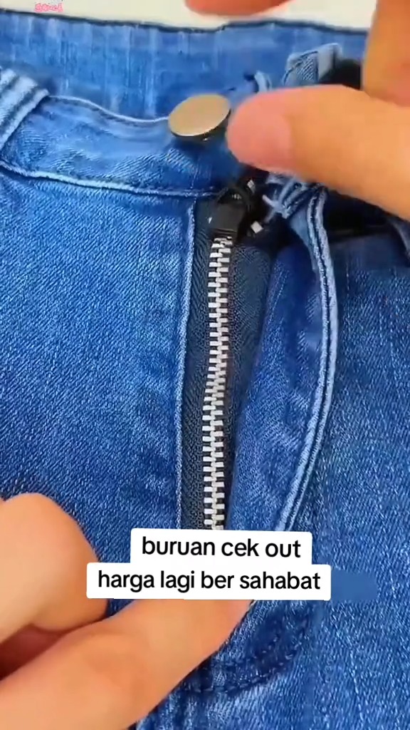 Shopee Facebook ad: Cek produk beli nya di sini…