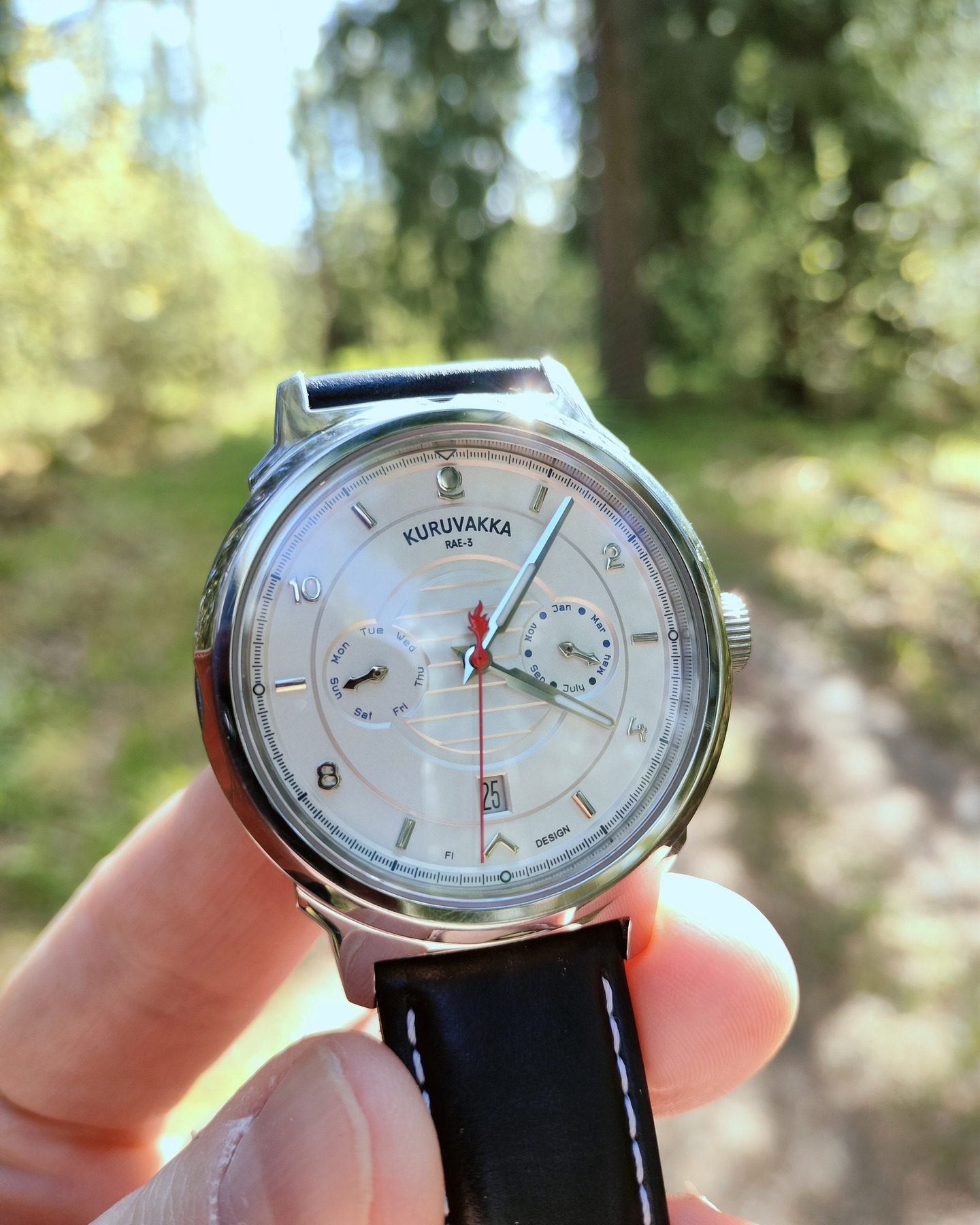 Kuruvakka Facebook ad: Kuruvakka watches