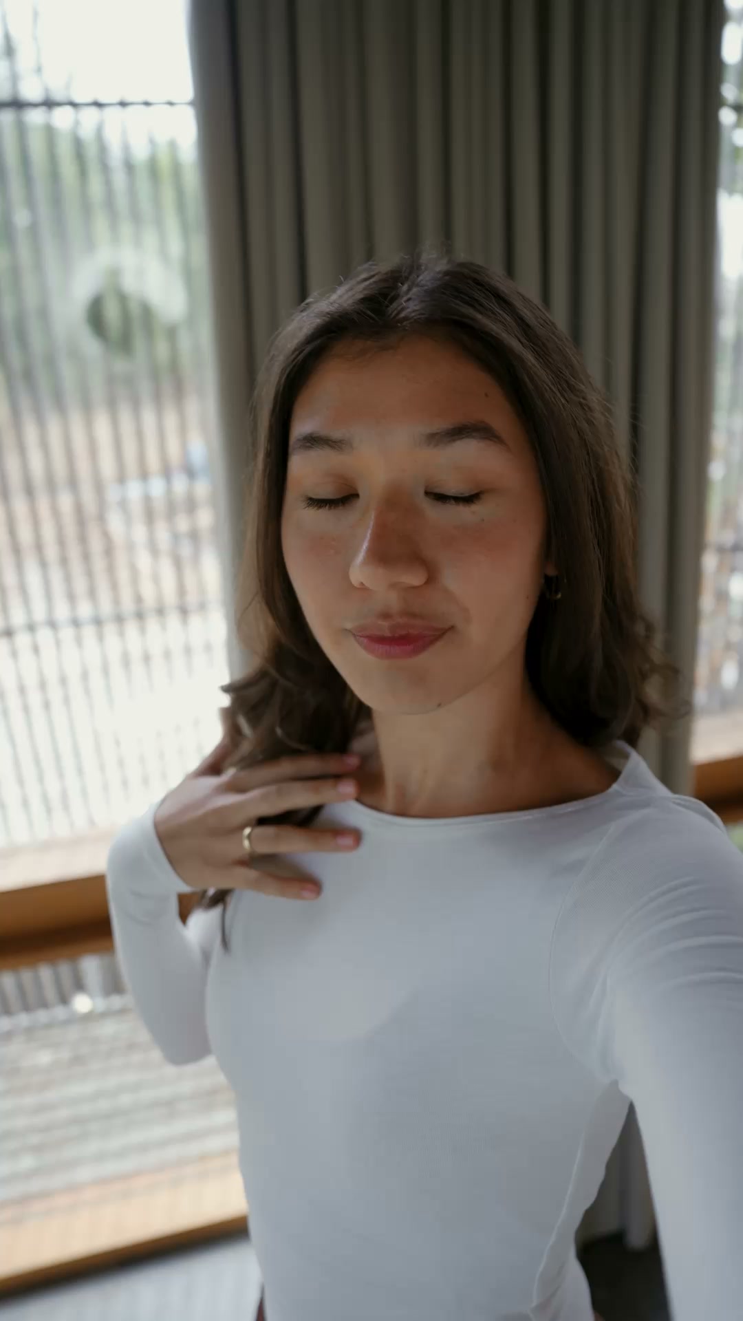 Sensatia Facebook ad: Bali’s climate can leave hair feeling dry and…