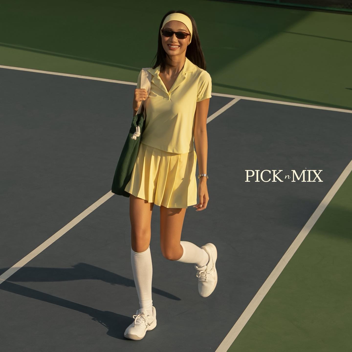 PICK n MIX Facebook ad: 𝑺𝑶𝑳𝑬́𝑨 - 𝑳𝑨𝑻𝑬 𝑺𝑼𝑴𝑴𝑬𝑹 𝑪𝑶𝑳𝑳𝑬𝑪𝑻𝑰𝑶𝑵