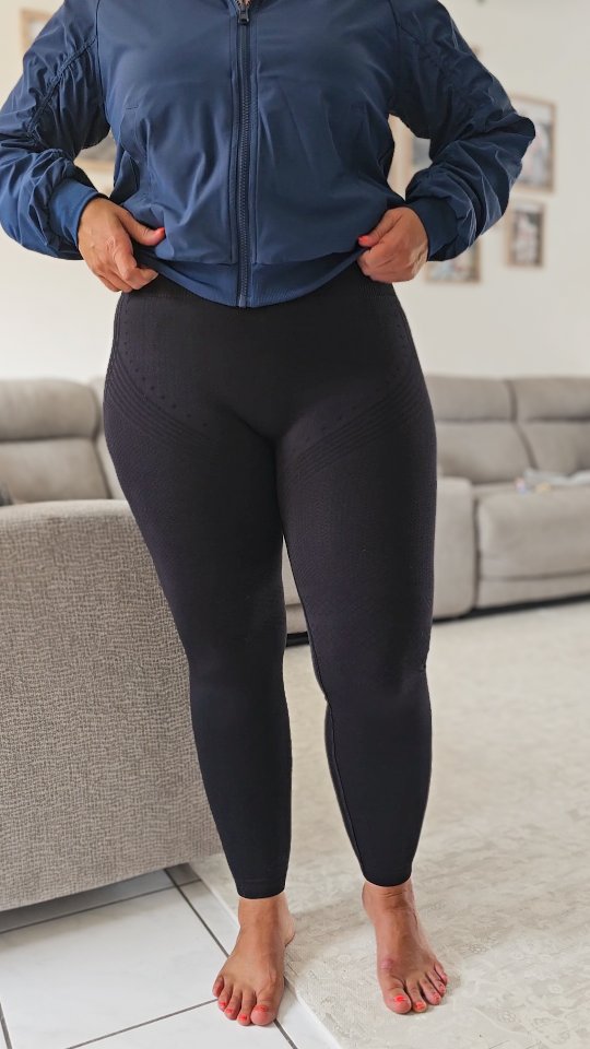 Cellumove Facebook ad: These leggings have definitely helped to reduce aches…