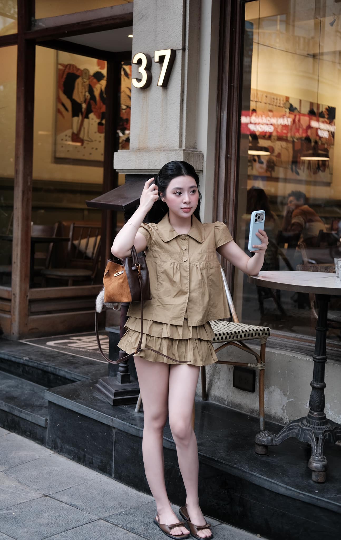 Kim Ngan Do Clothes Facebook ad