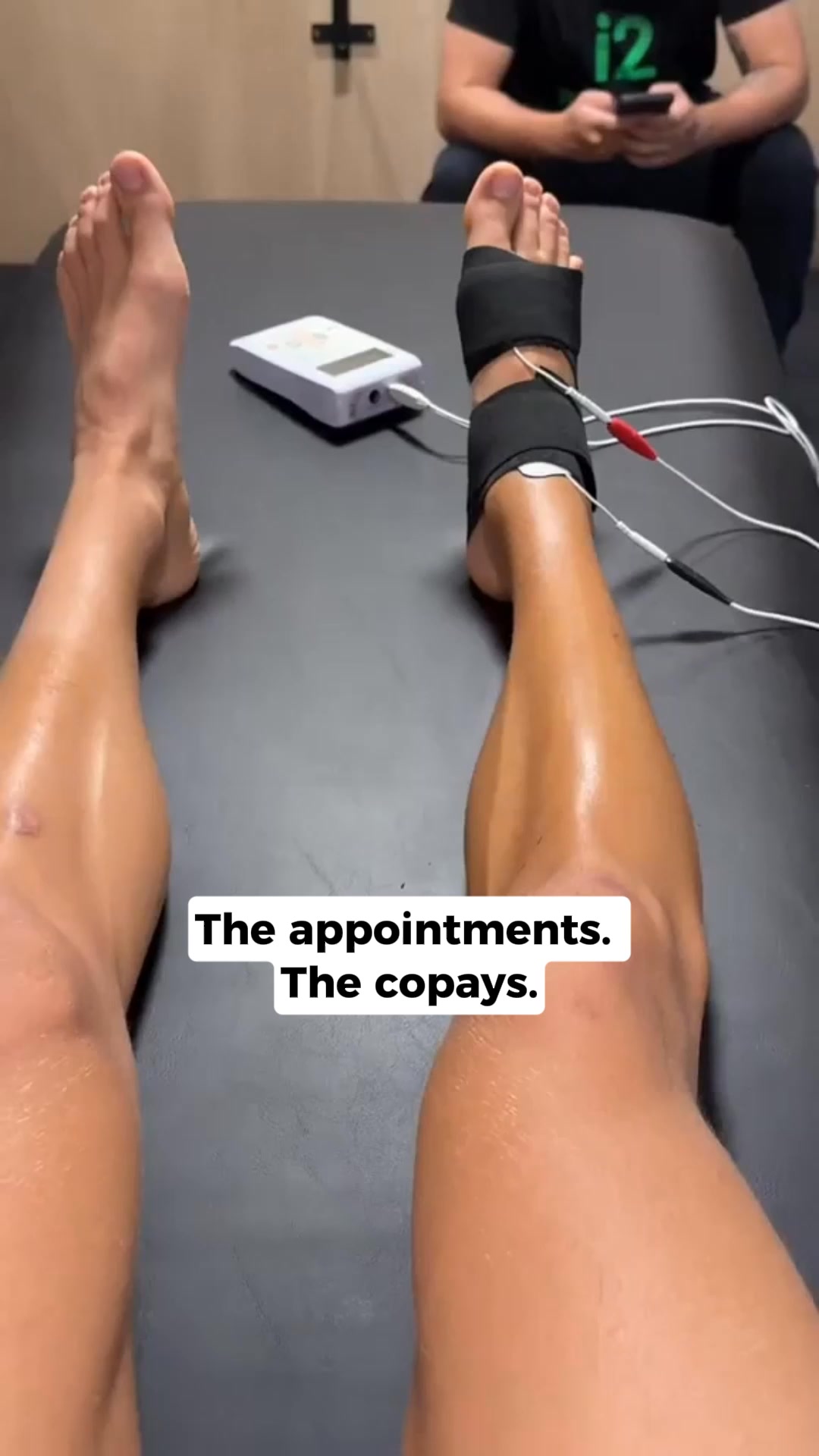 One Compress Facebook ad: Wake Up With Less Foot Pain