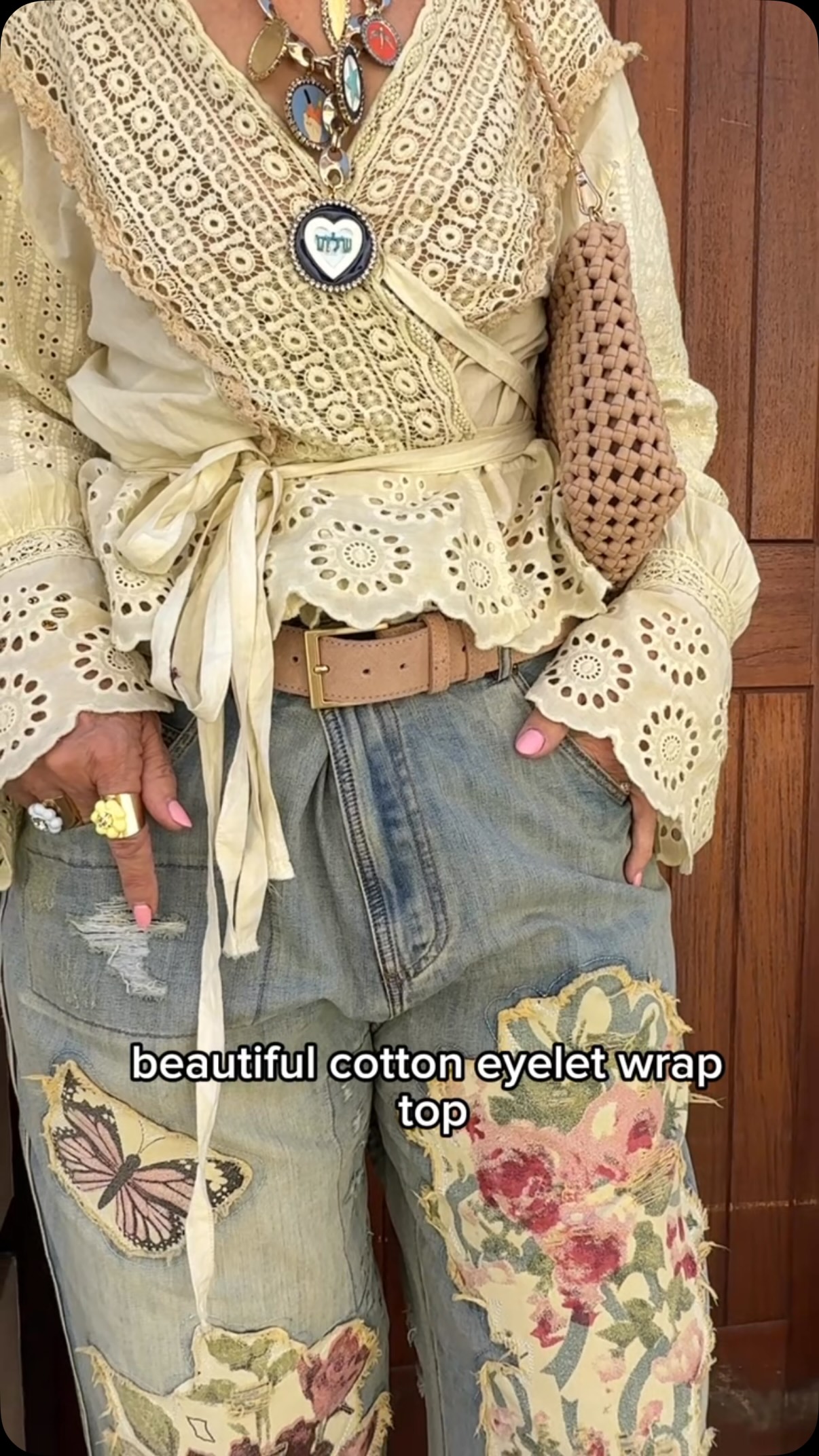 Secret Girl Stuff Facebook ad: The sell-out Peace & Love Jeans are back…