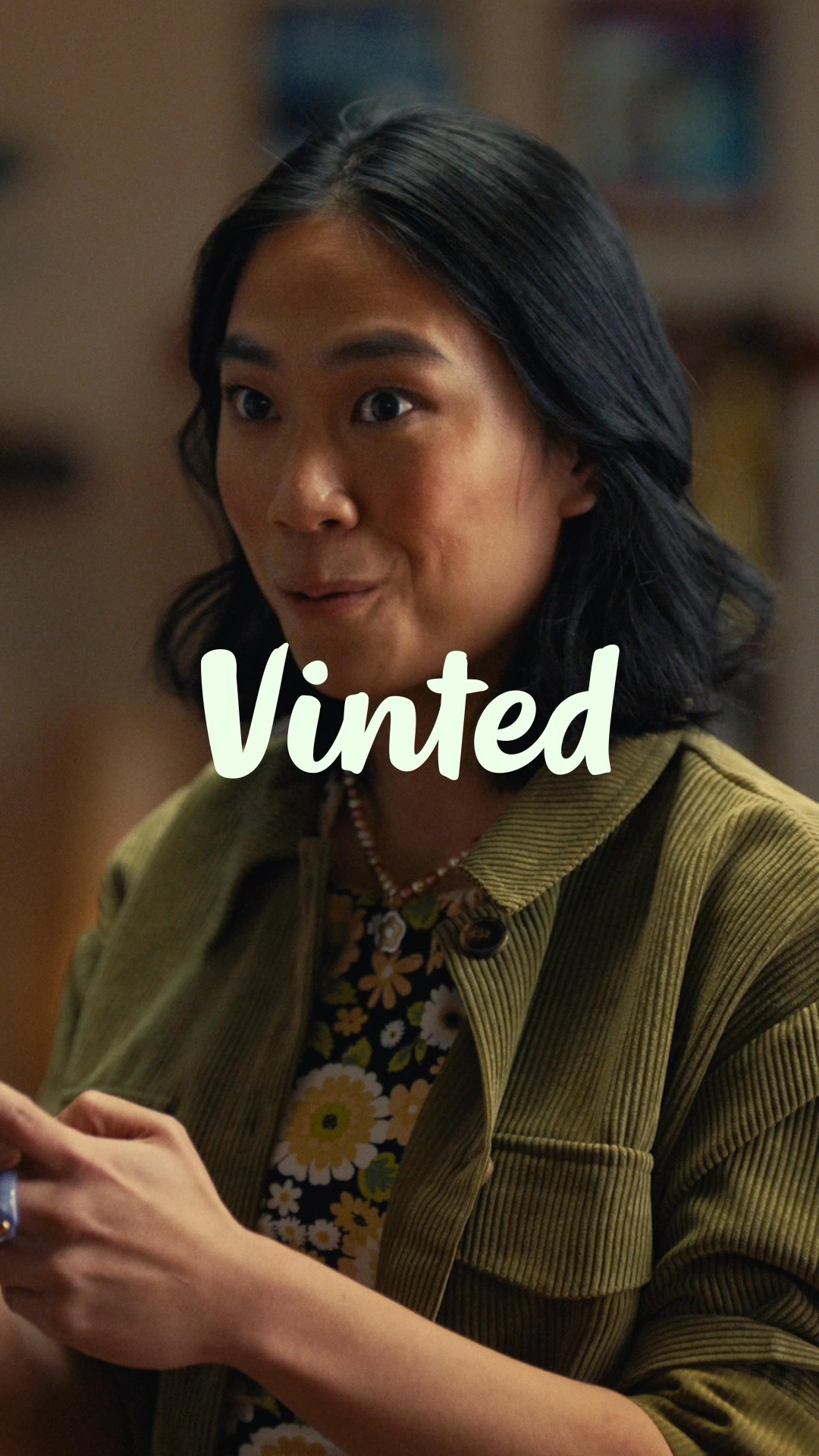 Vinted Facebook ad: Clear your space, earn extra cash