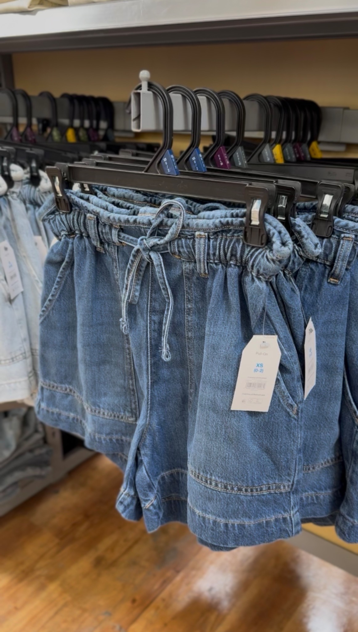 Walmart Finds Facebook ad