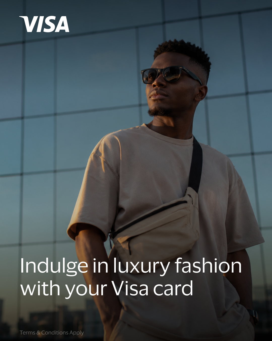 Visa Facebook ad: Discover fashion offers with your Visa Card.