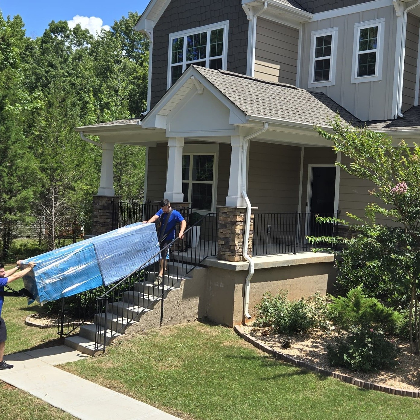 Amigos TRUCK Facebook ad: Trusted Moving Services for Realtors Moving Thousands of…