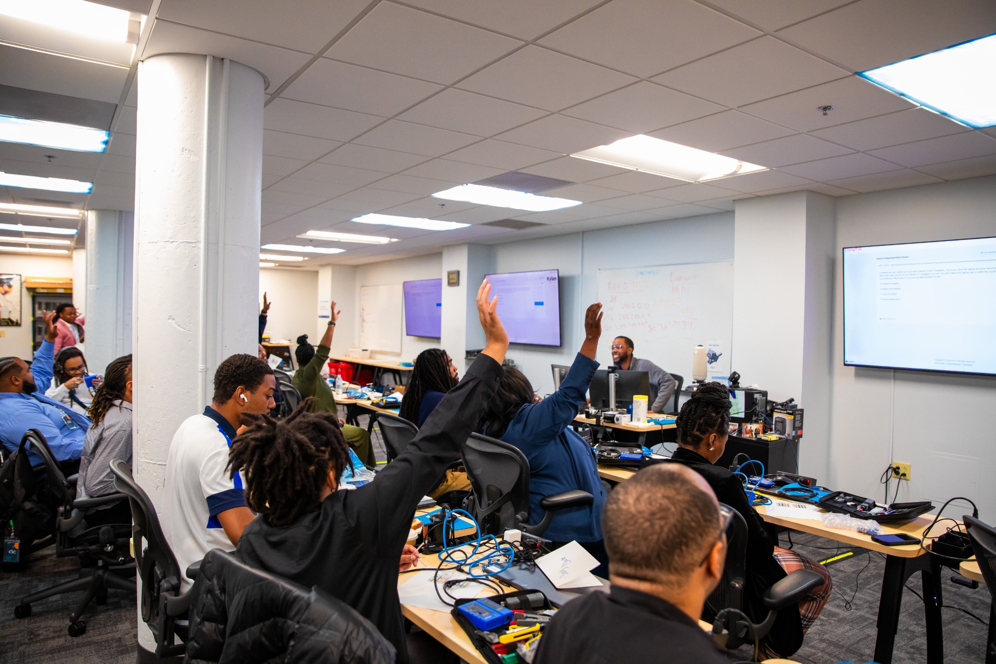 Per Scholas Facebook ad: Tech Training & Career Coaching