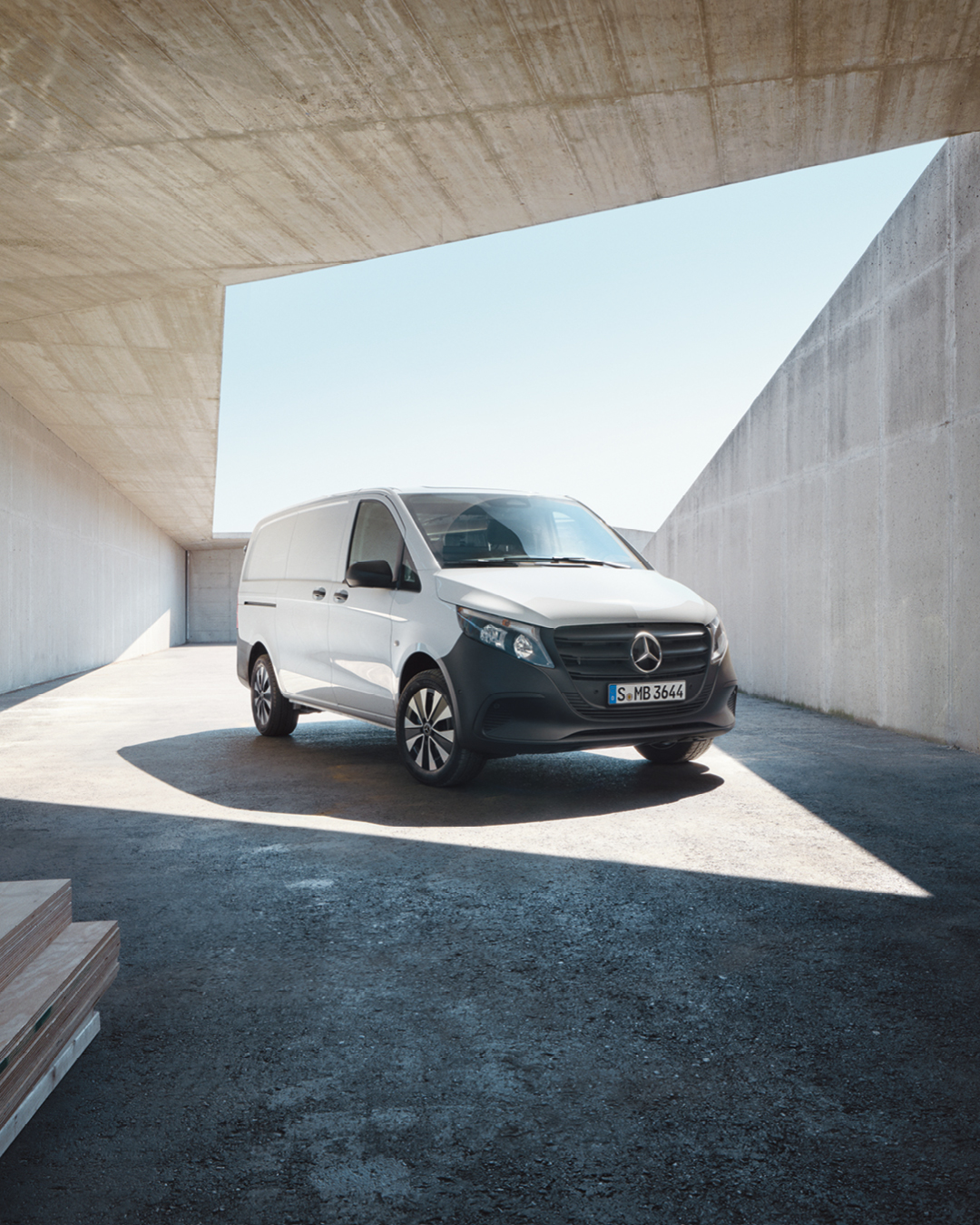 Mercedes-Benz Italia Van Facebook ad